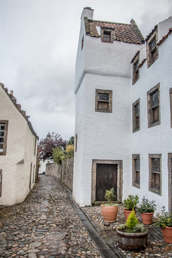 Culross Lates – Stephenie McGucken