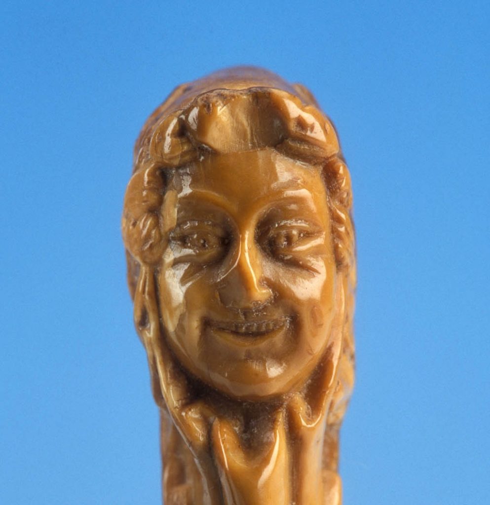 Walrus Ivory Handle – copyright Perth Museum and Art Gallery (2) – Header