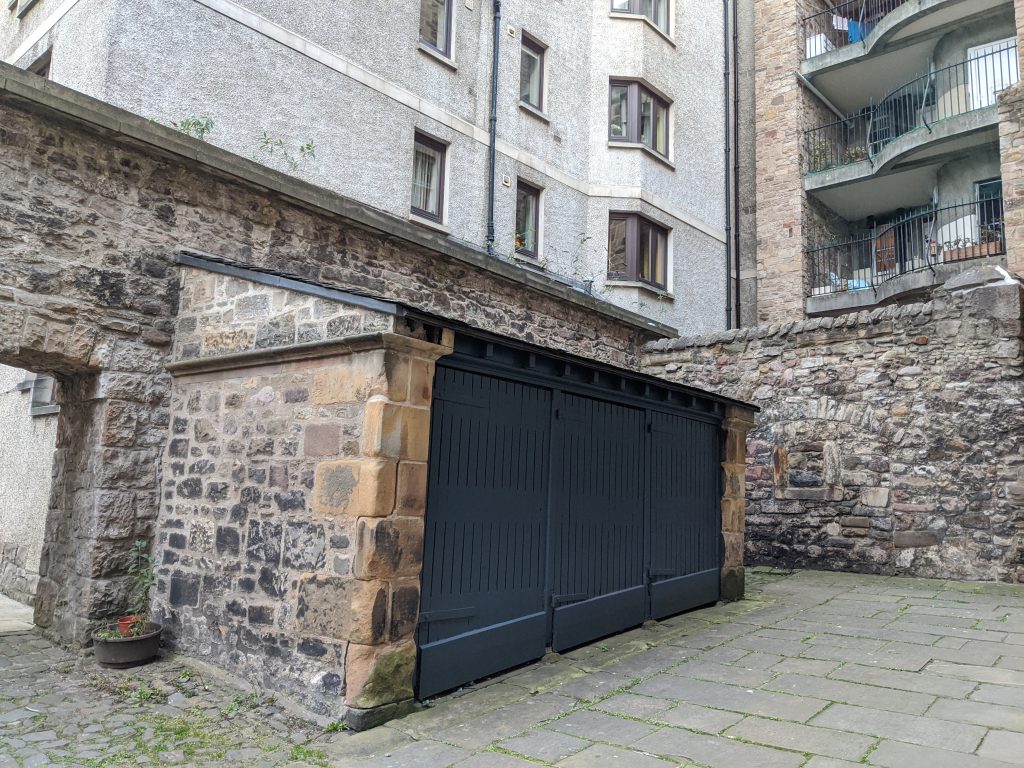 A small stone building