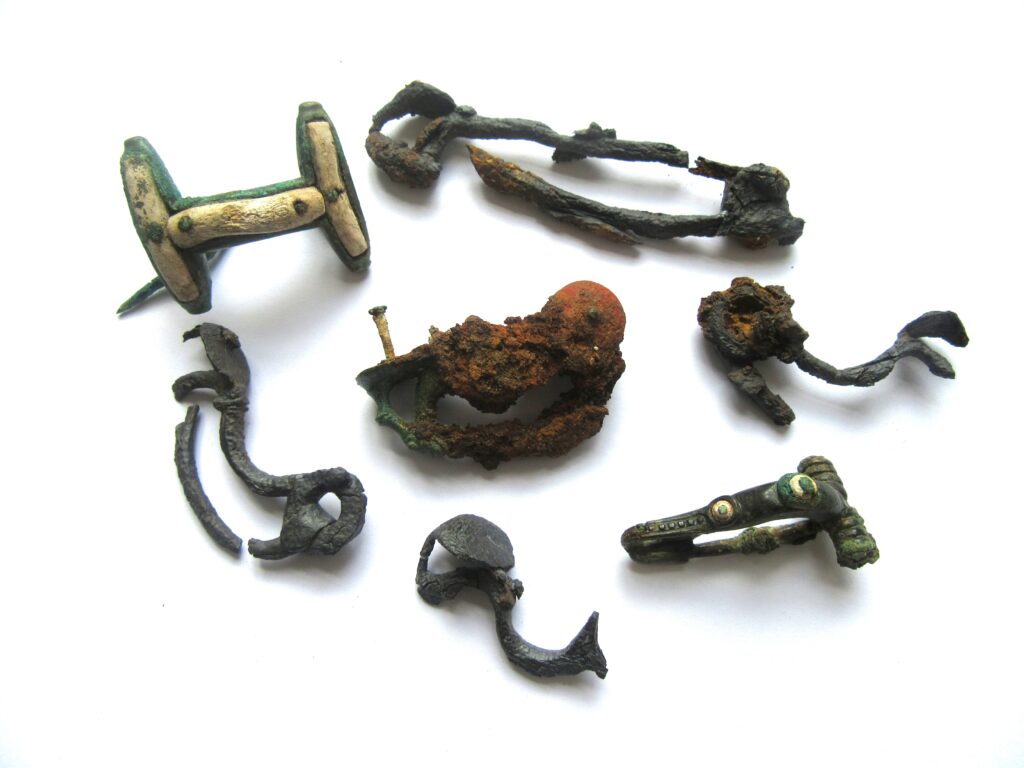 Adams_S Pocklington brooches