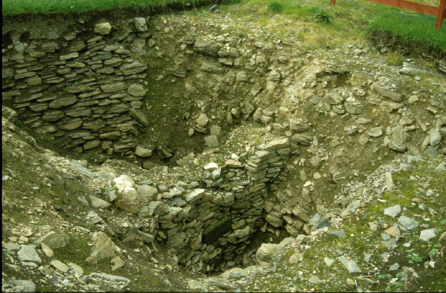geograph-091366-by-Peter-Ward