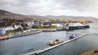 Photo of an island port and ferry