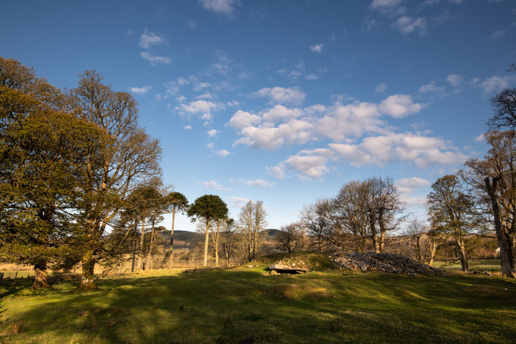 Kilmartin Glen. Dunchraigaig Cairn.