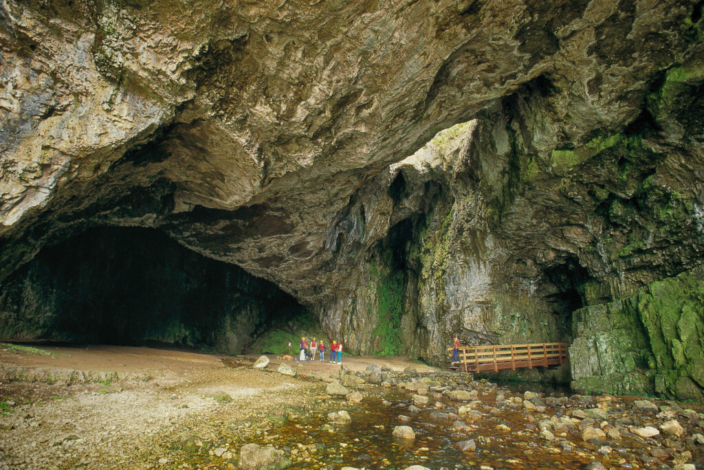 SMOO CAVE, HIGHLAND.