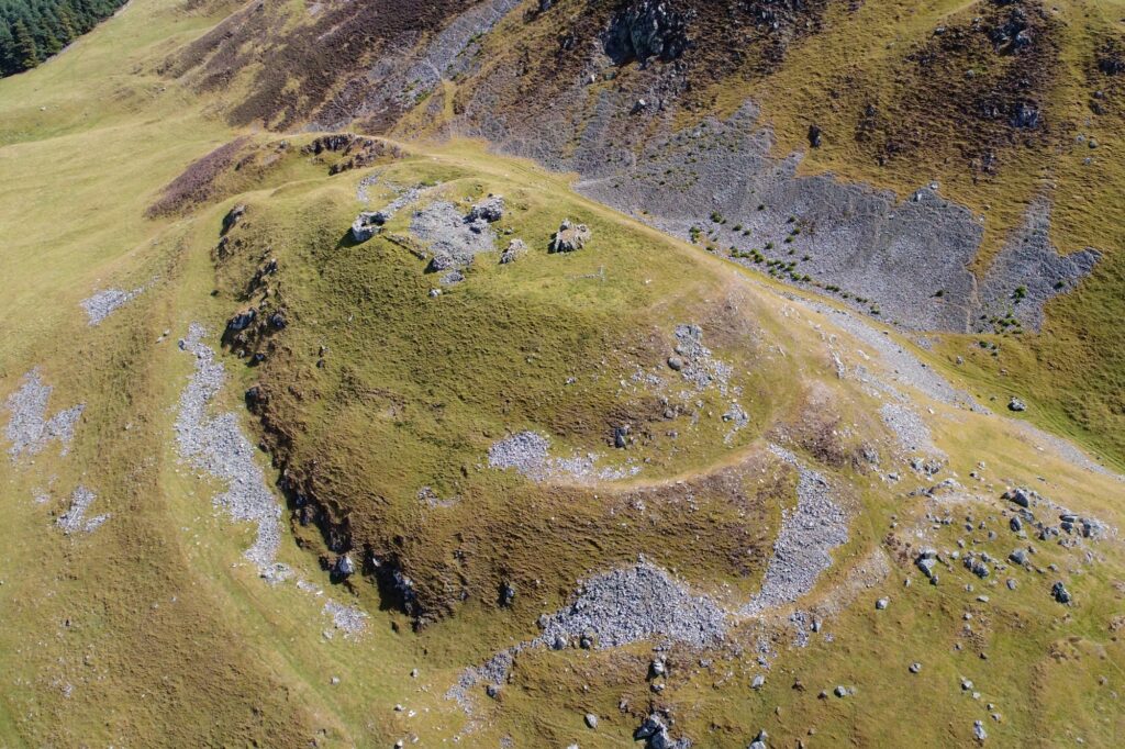 Aerial view of Tinnis Castle and Fort (Copyright GUARD Archaeology Ltd)
