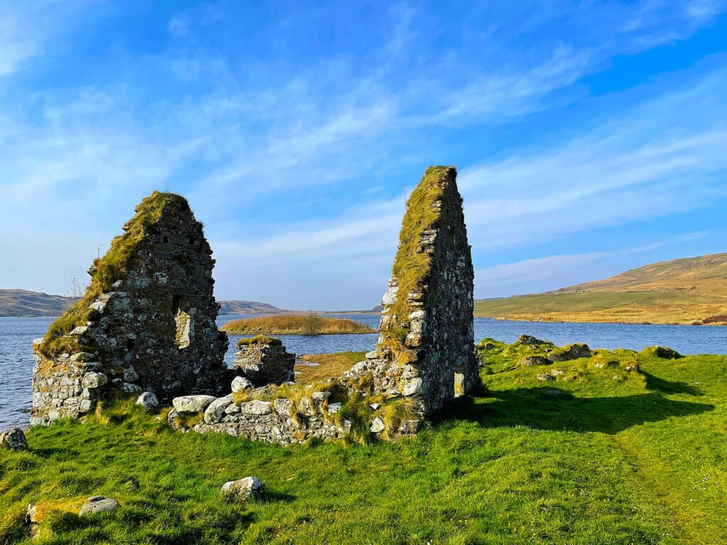 Finlaggan2
