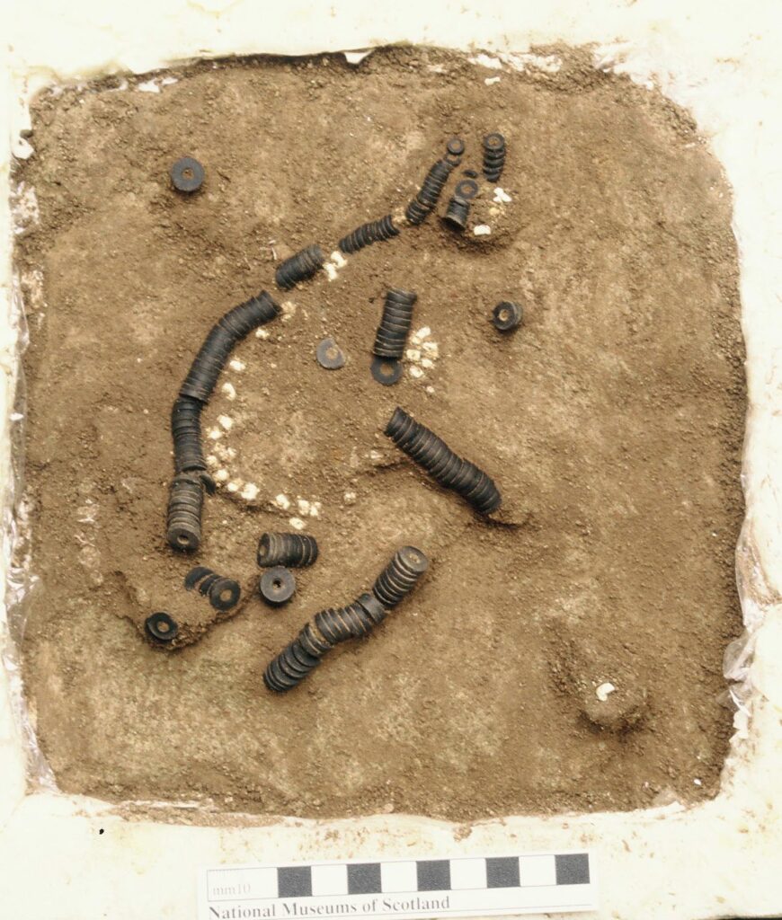 wwr necklace in block